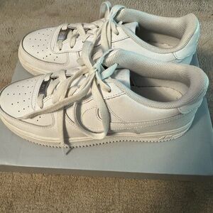 Air force 1 size 6Y